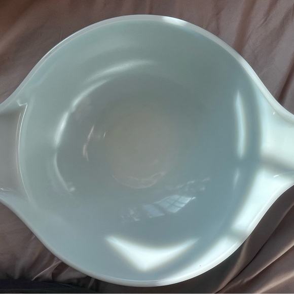Vintage teal/blue Pyrex 4qt Cinderella bowl #444 - Picture 2 of 7